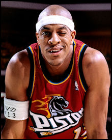 <b>Jerome Williams</b> while playing for the Detroit Pistons - pistons_jeromewilliams